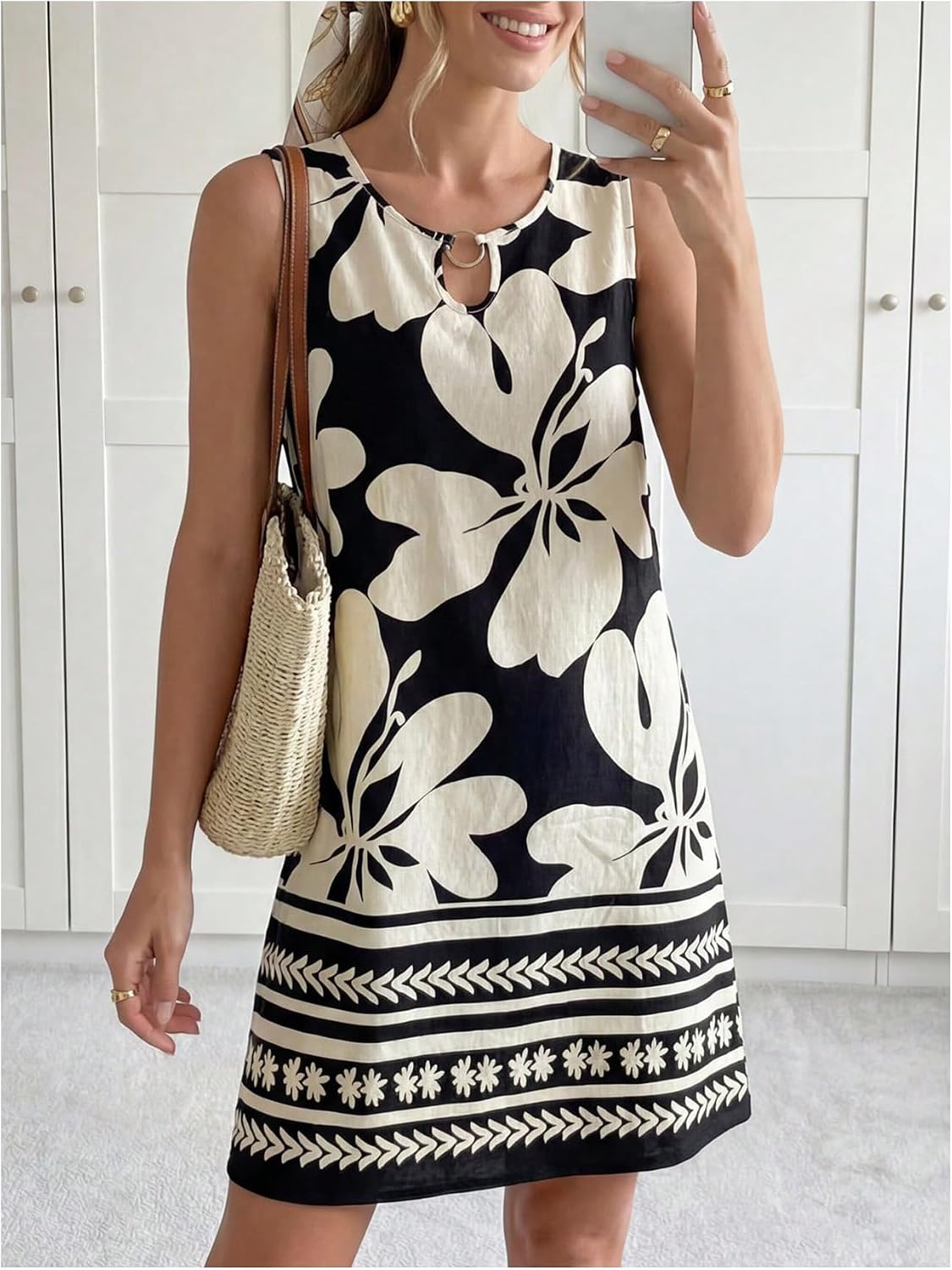 GORGLITTER Women's Floral Dresses Flowy Summer Beach Holiday Mini Dress - Image 4