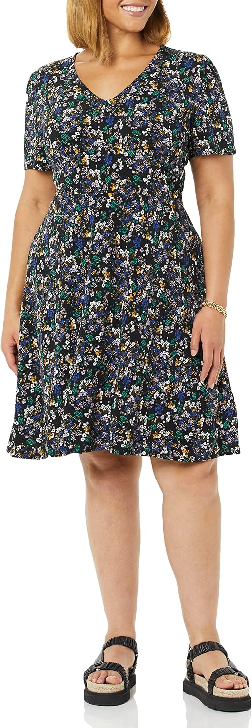 Amazon Essentials Women's Short-Sleeve V-Neck Fit and Flare Floral Jersey Dress